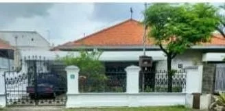 Jual Rumah Mewah 2 Lantai Lokasi Strategis Ketintang Surabaya Selatan - Image 1