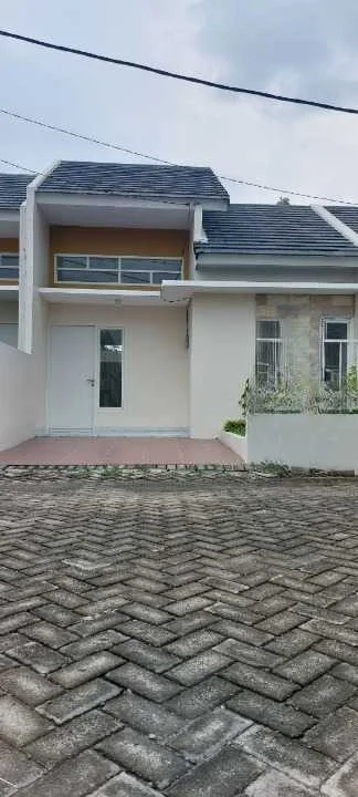 Dijual Rumah Baru Modern di Amethyst Menganti Gresik - Image 1