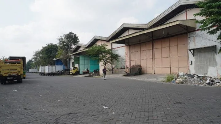 Jual Gudang Siap Pakai Lokasi Strategis di Pergudangan Mutiara Margomulyo Indah Surabaya Barat - Thumbnail 2