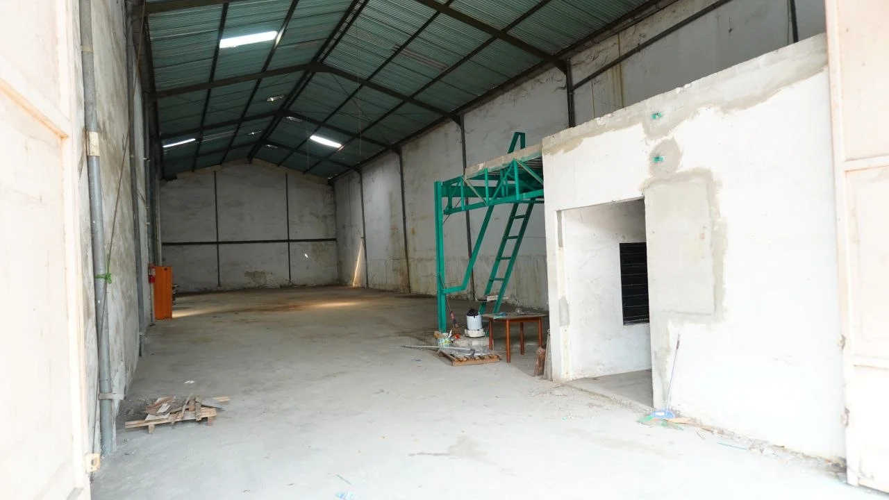 Jual Gudang Siap Pakai Lokasi Strategis di Pergudangan Mutiara Margomulyo Indah Surabaya Barat - Thumbnail 7