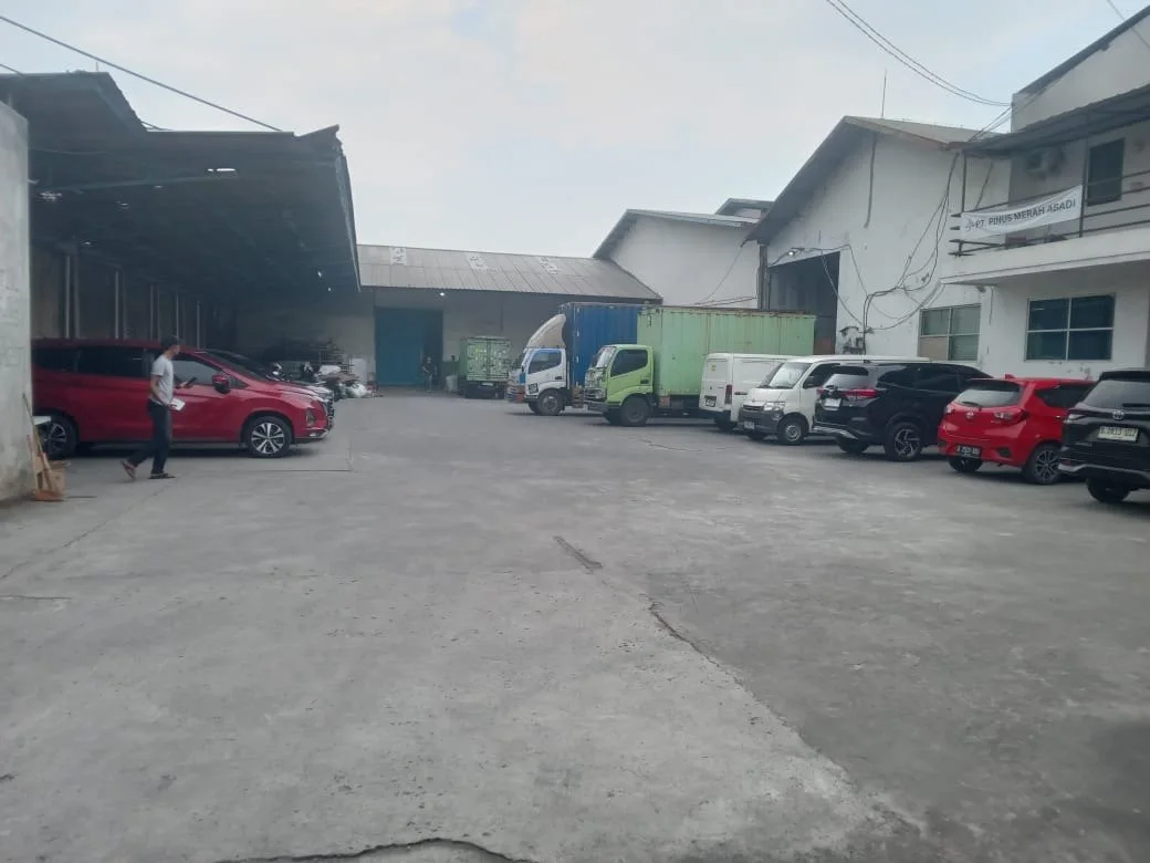 Dijual Kantor dan Gudang Showroom Siap Pakai di Kawasan Jalan Pondok Bambu Batas Jakarta Timur - Thumbnail 3