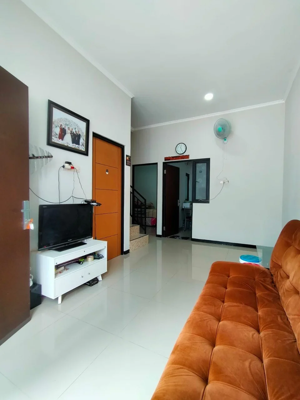 Dijual Rumah 2 Lantai Minimalis Strategis Siap Huni di Kawasan Perumahan Alana Regency Tambak Oso Sidoarjo - Thumbnail 6