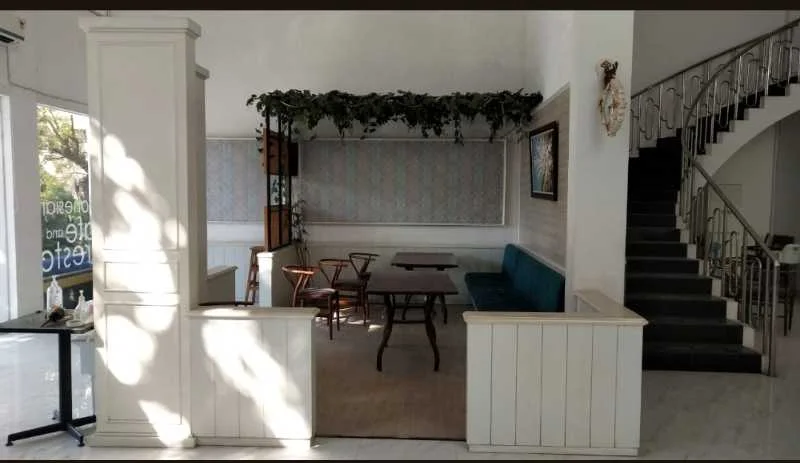 Sewa Rumah Usaha di Raya Jemur Sari Surabaya Selatan - Thumbnail 2