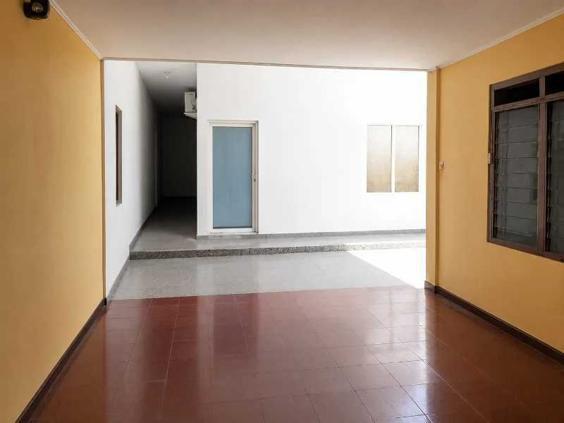 Dijual Rumah Lahan Panjang Dekat UNAIR & Galaxy Mall di Kedung Tarukan, Tambaksari, Surabaya Timur - Thumbnail 5