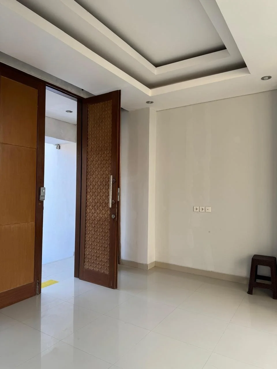 Dijual Rumah Mewah Full Furnished di Perumahan Nava, Nusa Dua, Bali - Thumbnail 2