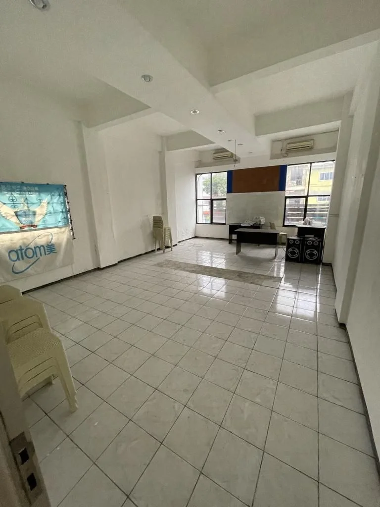 Dijual Ruko 3 Lantai Siap Pakai Nol Jalan Kembar di Raya Kenjeran Surabaya Timur - Thumbnail 2