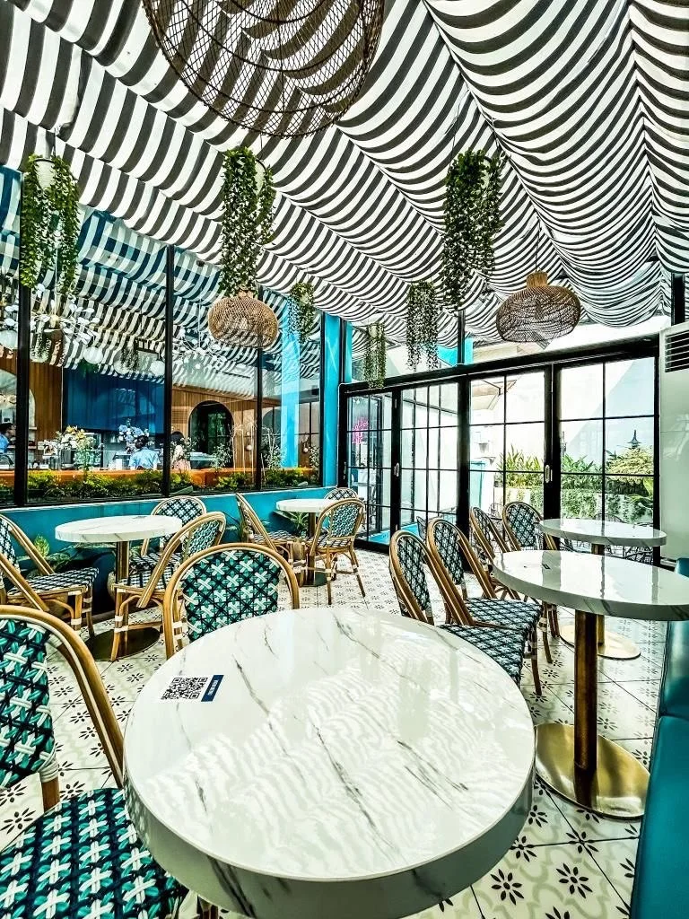 Disewakan Murah Cafe Resto Siap Pakai Langsung di Villa Taman Telaga Citraland Surabaya Barat - Image 1