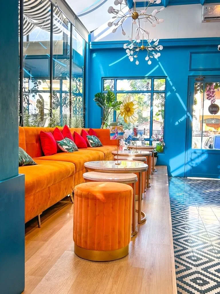 Disewakan Murah Cafe Resto Siap Pakai Langsung di Villa Taman Telaga Citraland Surabaya Barat - Thumbnail 2