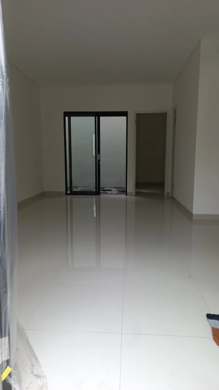 Dijual Rumah Baru 2 Lantai Siap Huni di Rungkut Menanggal Selatan Surabaya Timur - Thumbnail 2