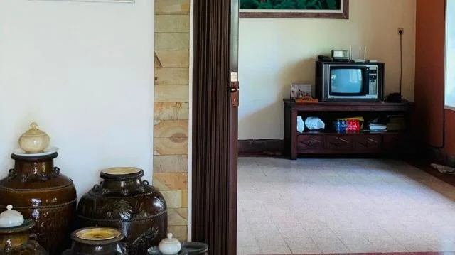 Dijual Rumah Mewah 2 Lantai Dekat Stasiun Gubeng & UNAIR di Pacar Keling, Tambaksari, Surabaya Timur - Thumbnail 6