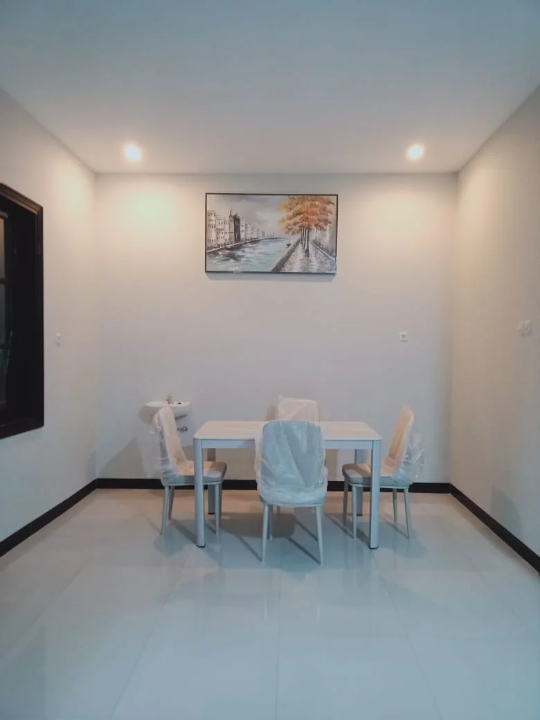 Dijual/Disewakan Rumah Nyaman di Fullerton Citraland Surabaya Barat - Thumbnail 5