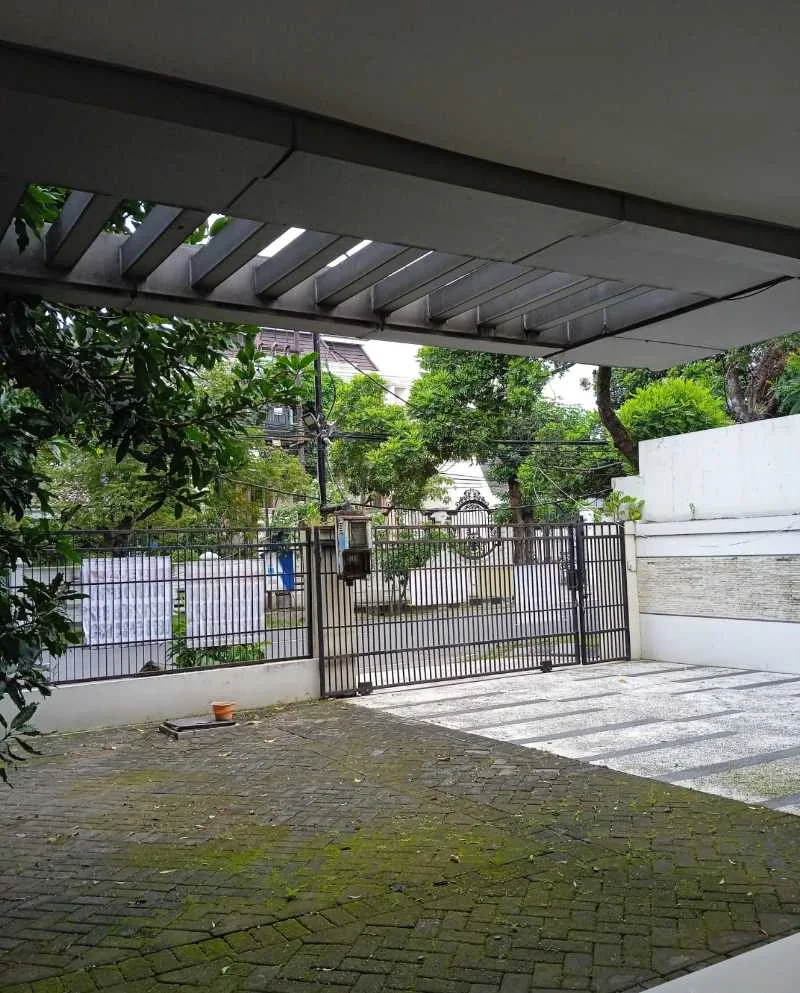Disewakan Rumah Usaha Pusat Kota Wilayah Bengawan Surabaya Pusat - Thumbnail 4