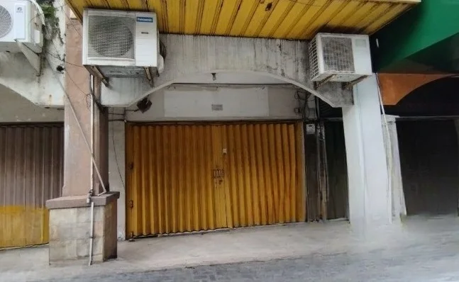 Dijual Ruko 4,5 Lantai Siap Usaha di Mayjend Sungkono Surabaya Barat