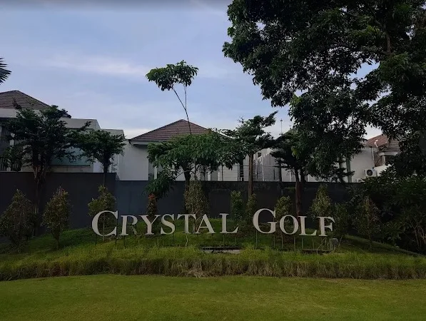 Dijual Rumah Baru Mewah di Taman Mansion Lakarsantri Crystal Golf Surabaya Barat
