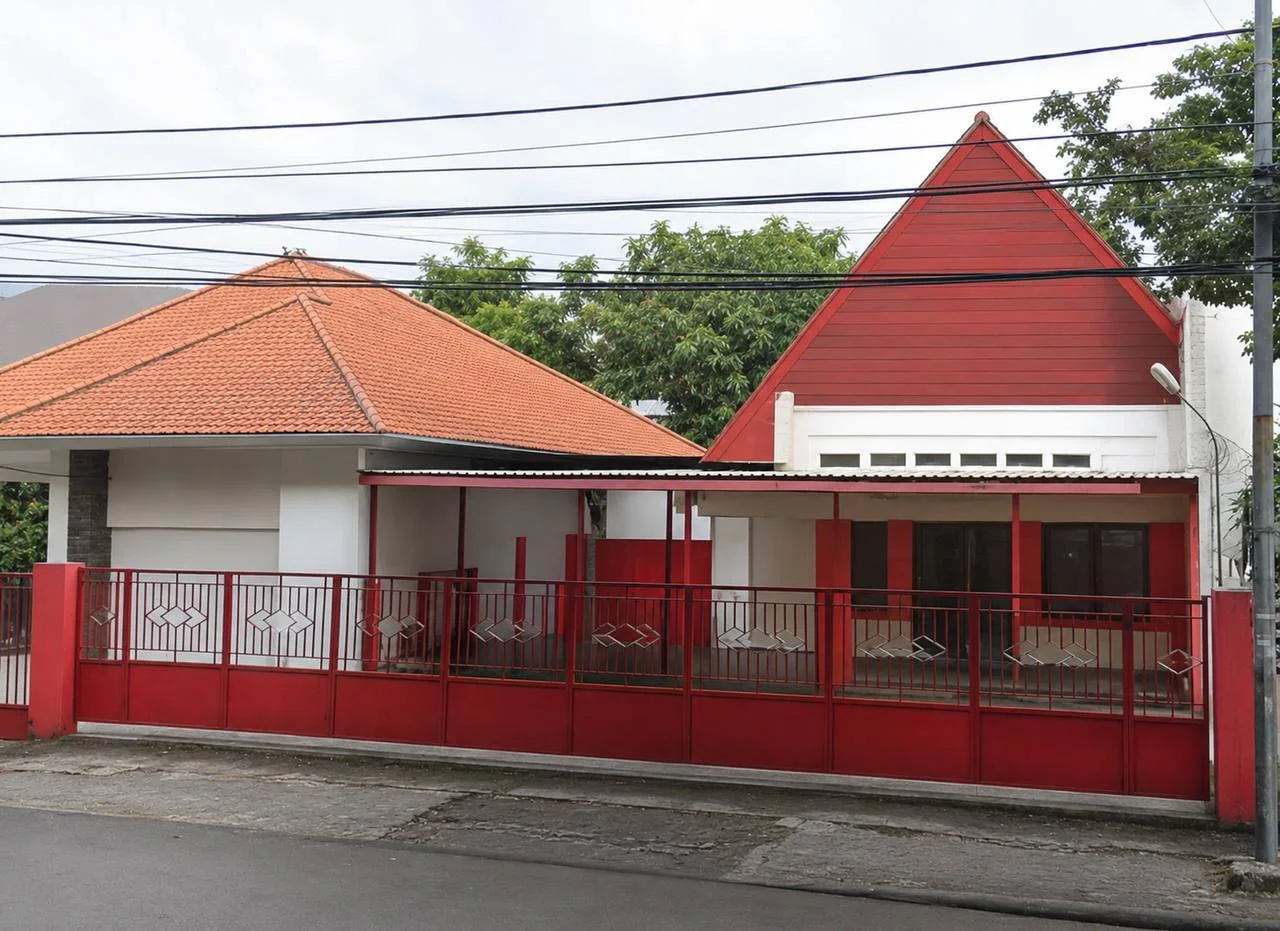Disewakan Rumah Usaha Komersial di Arjuna Surabaya Pusat - Thumbnail 3