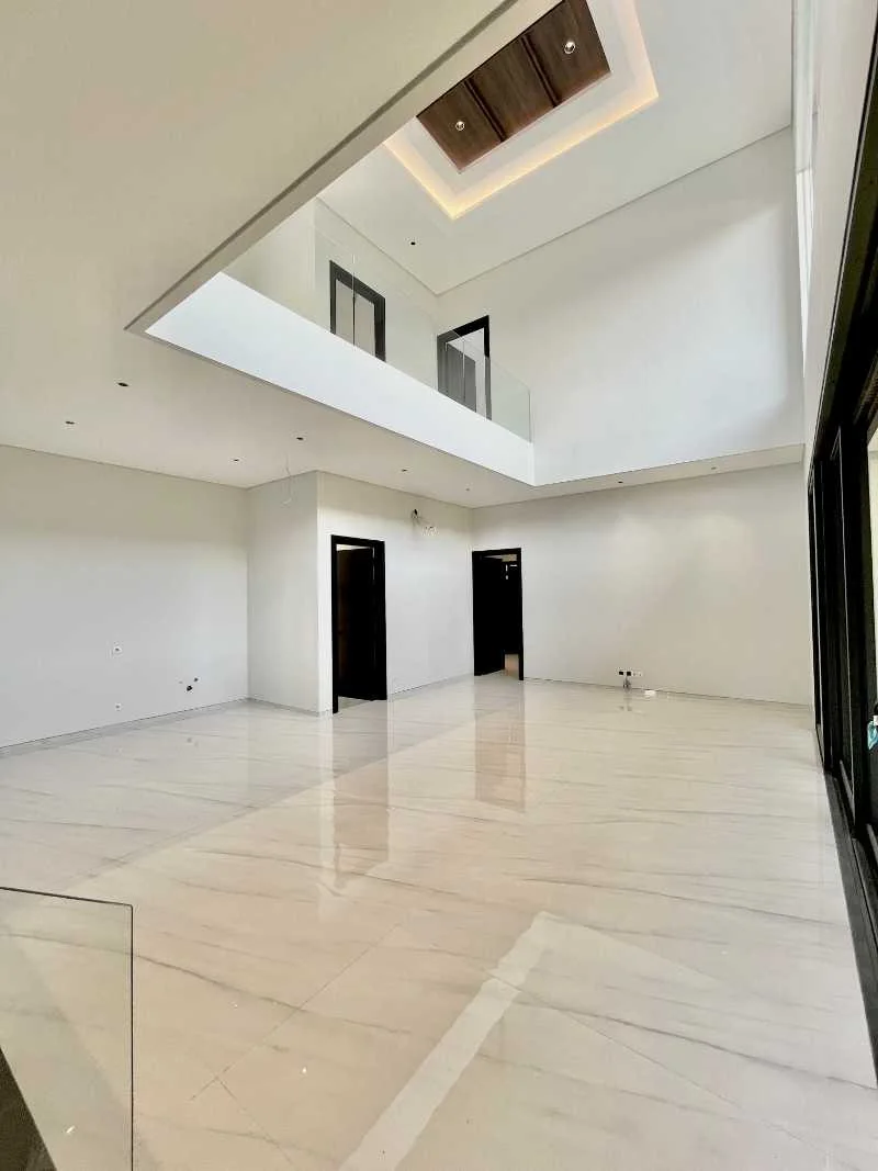 Jual For Sale Hot Rumah Mewah Konsep Villa Area Golf di Bukit Golf Mediterania Somerset Citraland Surabaya Barat - Thumbnail 7