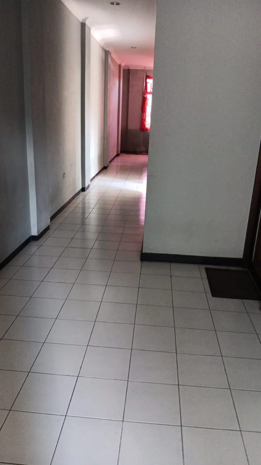 Dijual Ruko Strategis di Kawasan Margorejo Indah Surabaya Selatan - Thumbnail 2