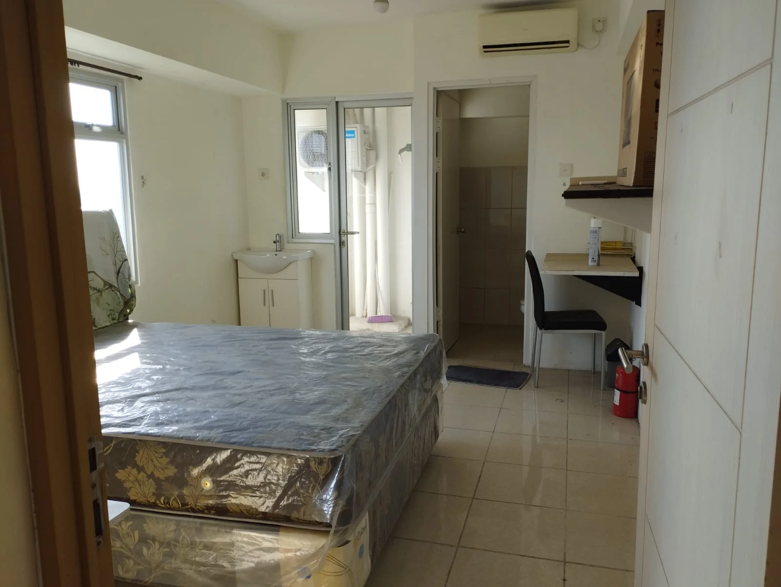 Dijual Unit Apartemen Educity Surabaya Barat - Image 1