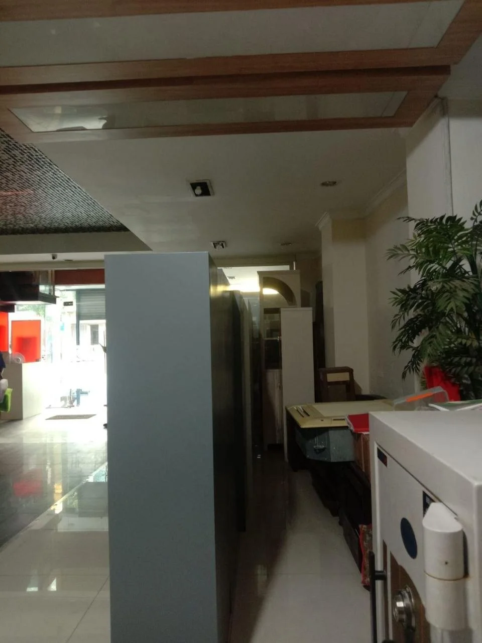Jual Ruko 2 Lantai Komersiil Strategis Lokasi Pusat Kota di Jalan Kramat Gantung Surabaya Pusat - Thumbnail 5