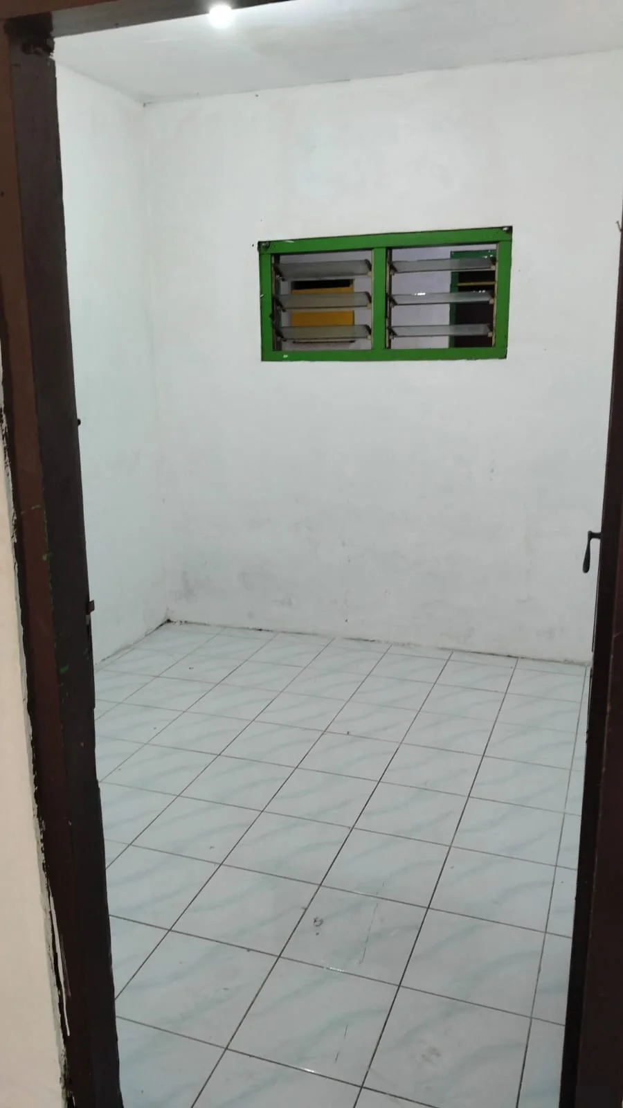 Disewakan Rumah di Jalan Dukuh Kupang Timur Surabaya Barat - Thumbnail 3