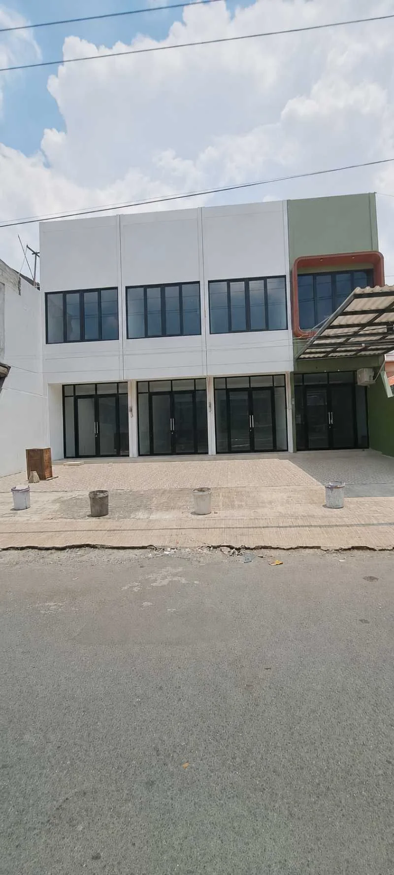 Dijual/Disewakan 2 Unit Ruko Jejer di Bratang Binangun Surabaya Timur - Image 1