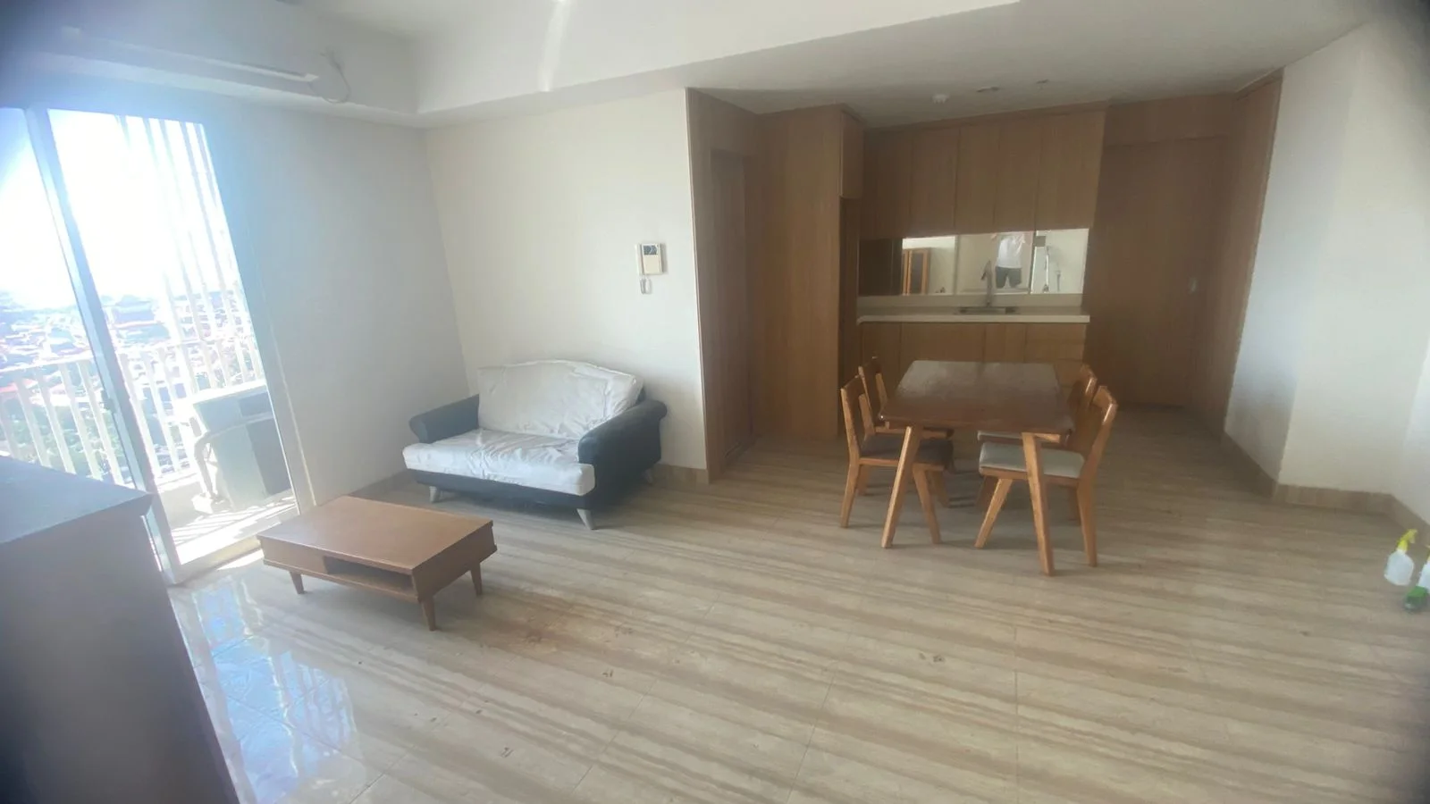 Dijual Unit Apartemen Grand Sungkono Lagoon Tower Venetian Surabaya Barat - Thumbnail 6