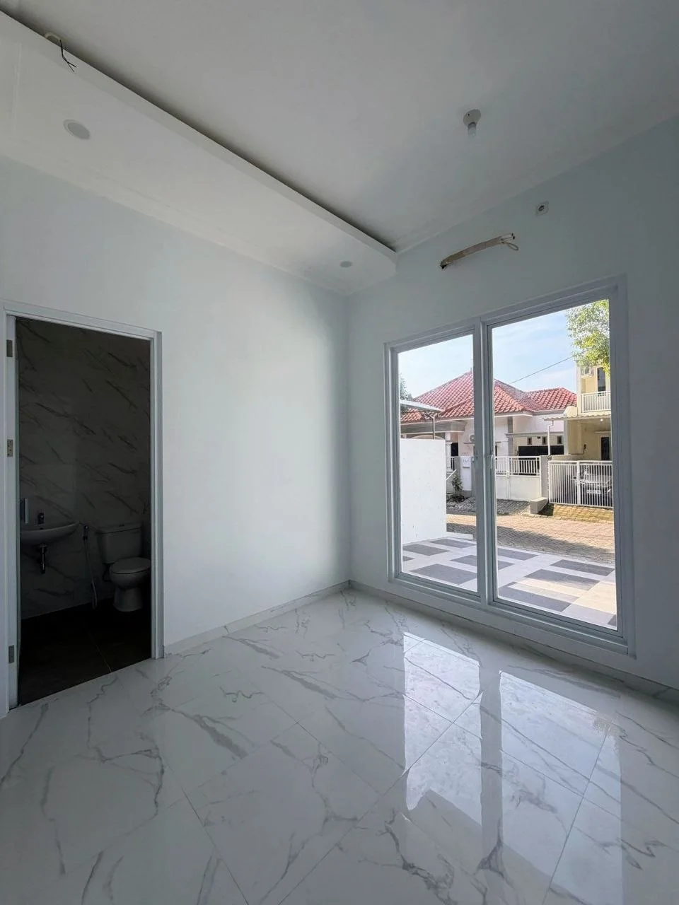 Dijual Rumah Baru Gress 2 Lantai Modern Minimalis Bukit Palma Surabaya Timur - Thumbnail 7