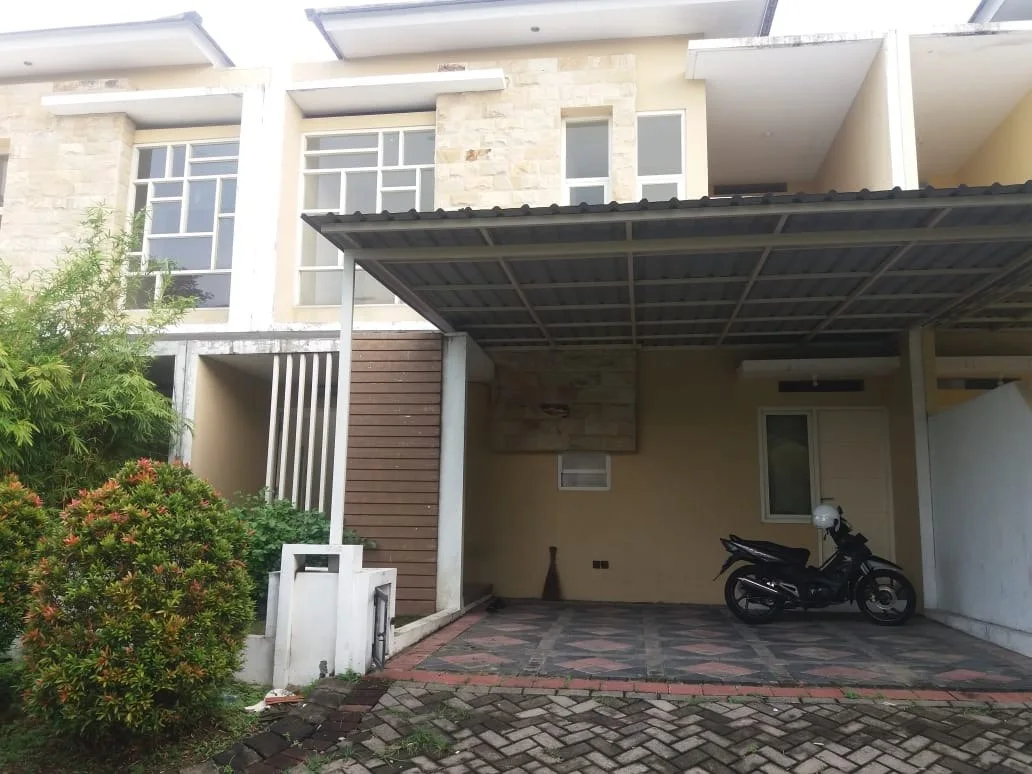 Dijual Rumah Full Furnished di New Vancouver Puri Surya Jaya, Sidoarjo - Thumbnail 3