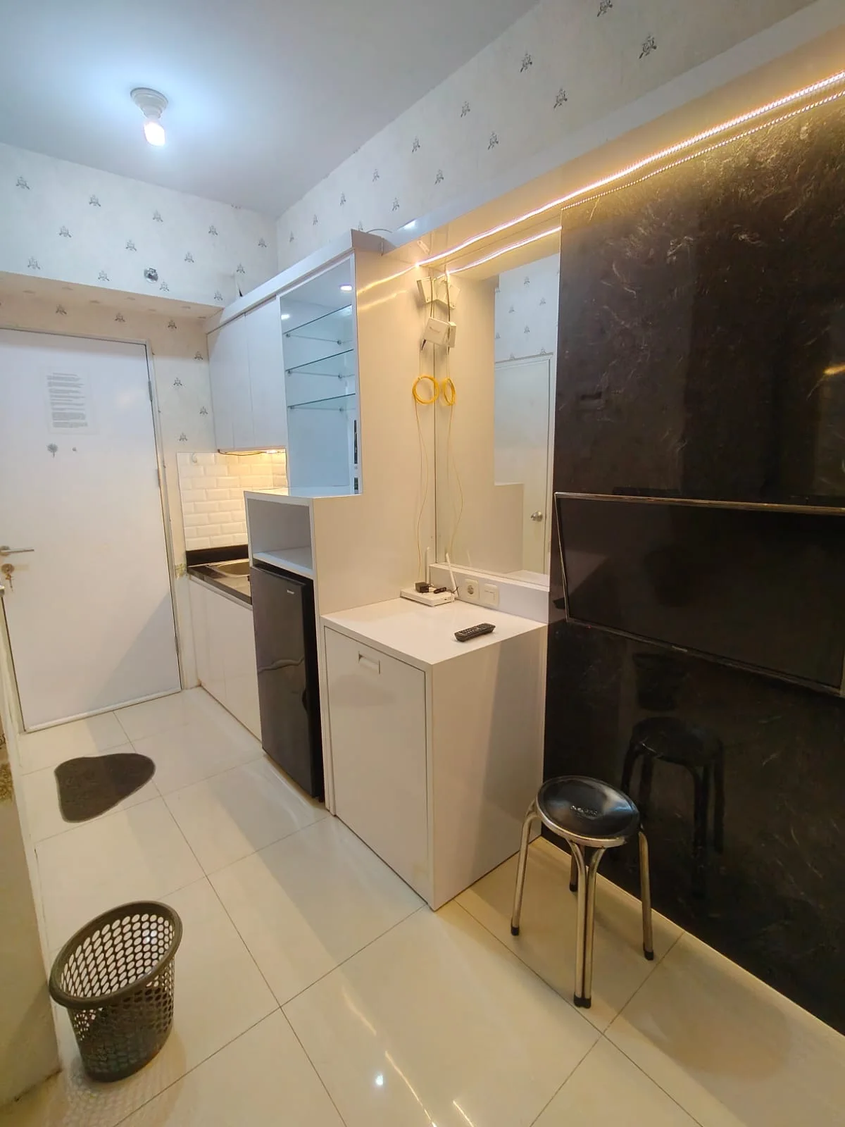 Dijual Apartement 1BR Terawat Siap Huni di Gunawangsa Tower B Surabaya Pusat - Thumbnail 4