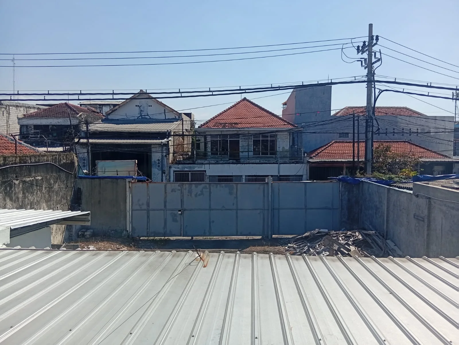 Dijual/Disewakan Rumah Usaha Lokasi Komersial Strategis Raya Tambak Rejo Surabaya Timur - Thumbnail 4