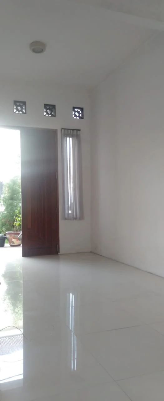 Dijual Rumah Siap Huni di Kawasan Bukit Palma, Citraland Surabaya Barat - Thumbnail 10