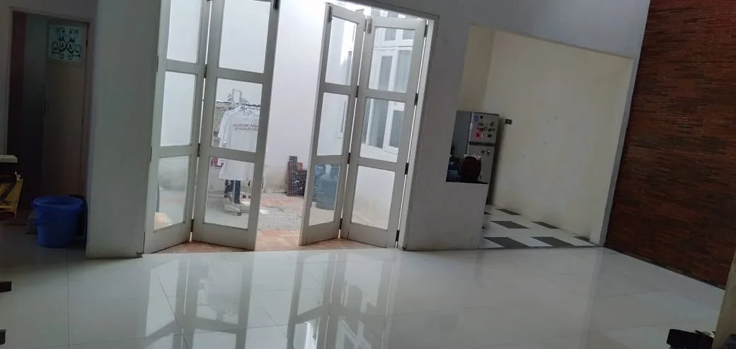 Dijual Rumah Siap Huni di Kawasan Bukit Palma, Citraland Surabaya Barat - Thumbnail 5