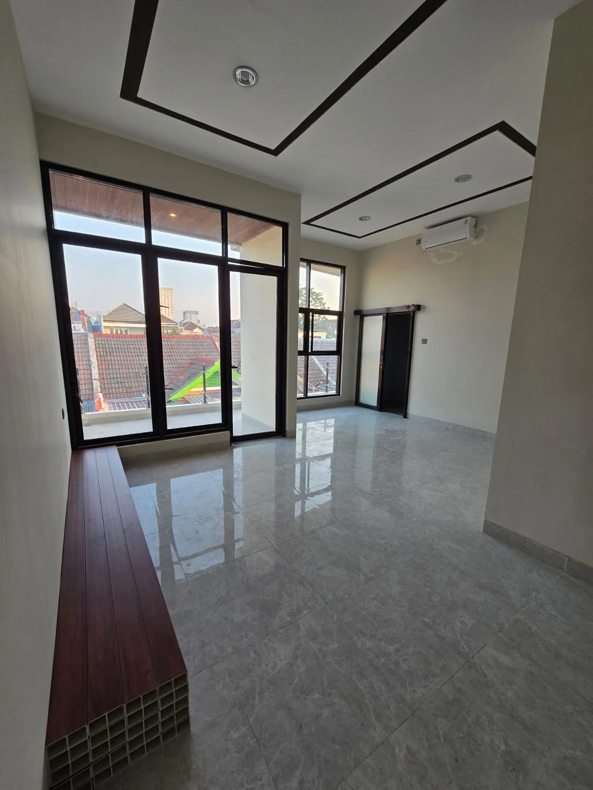 Dijual Rumah Baru 2 Lantai Dengan Rooftop Luas di Babatan Pantai Utara, Surabaya Barat - Thumbnail 3