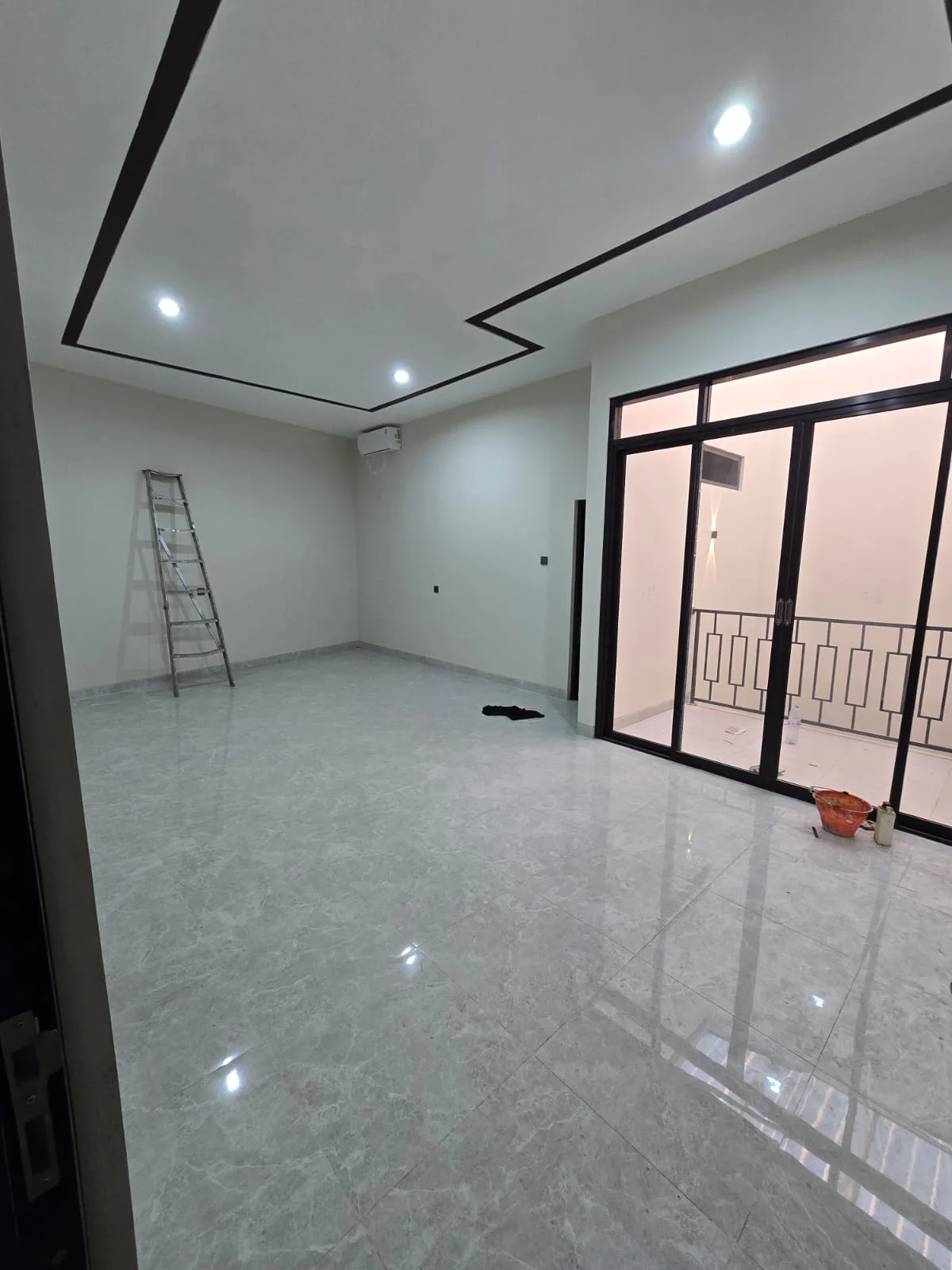 Dijual Rumah Baru 2 Lantai Dengan Rooftop Luas di Babatan Pantai Utara, Surabaya Barat - Thumbnail 4