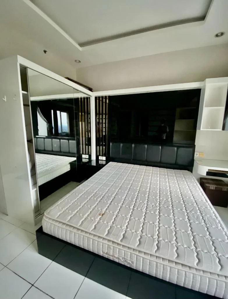 Disewakan Apartemen Berkeley yang Berlokasi Strategis di Kawasan Kampus Ciputra, Surabaya Barat - Thumbnail 2