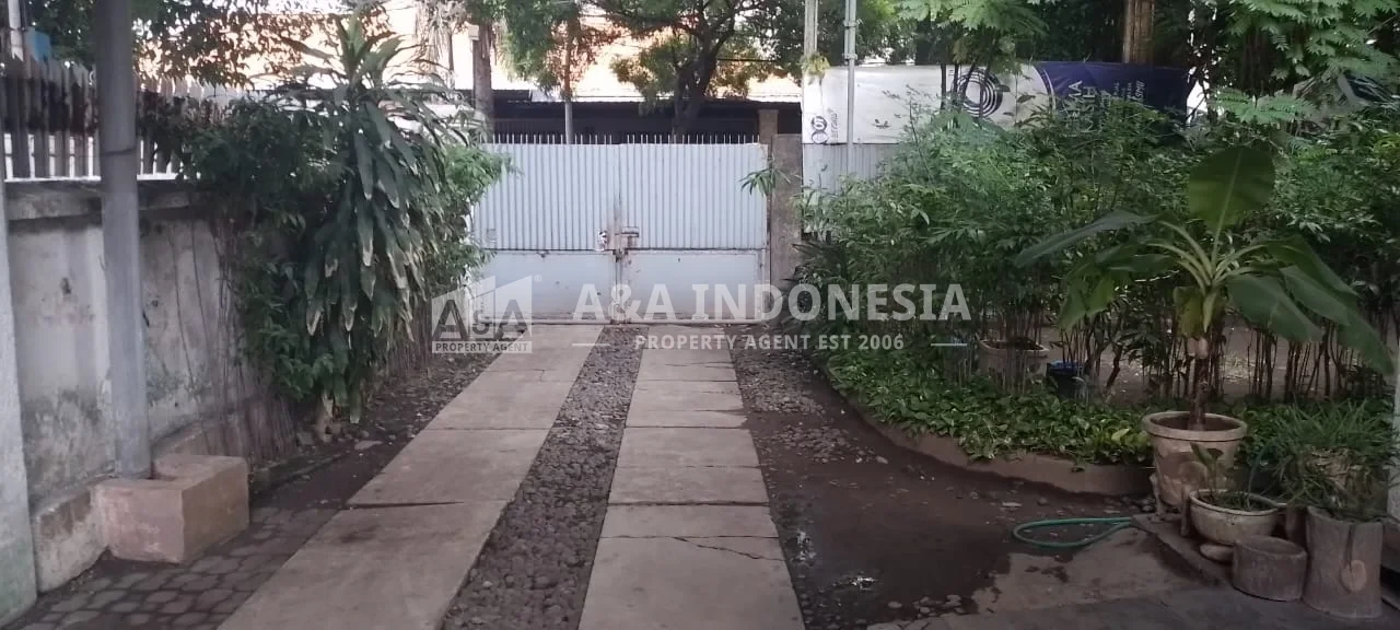 Dijual Rumah Di Jalan Melati, Surabaya Pusat