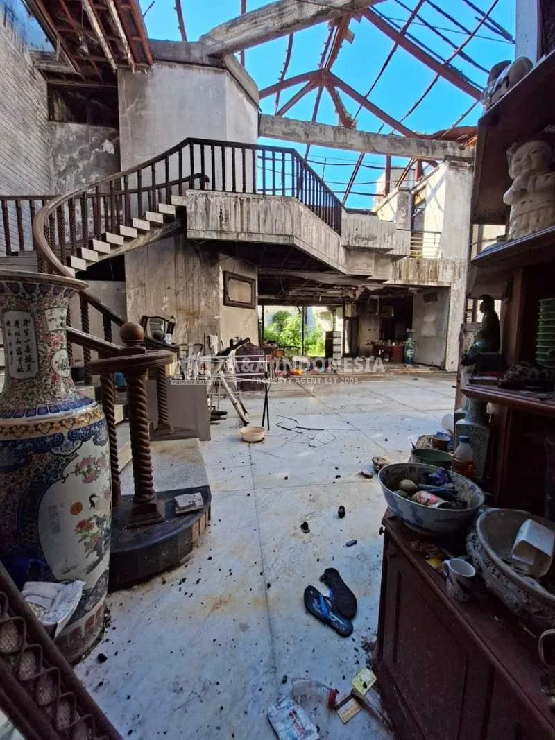 Disewakan Rumah Hitung Tanah Komersial Di Kawasan Dharmahusada Indah, Surabaya Timur - Thumbnail 4