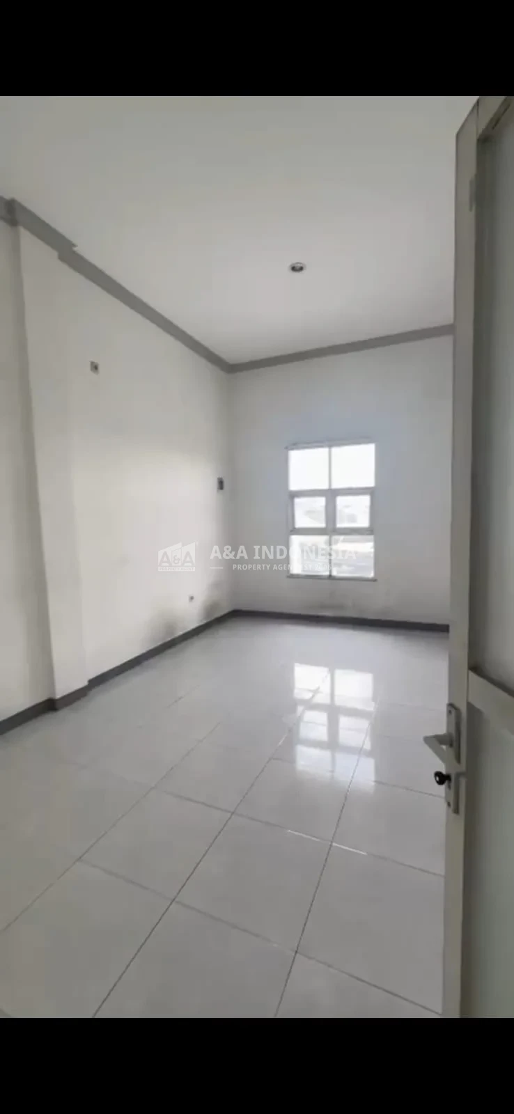 Disewakan Ruko Strategis di Balongsari Tama, Surabaya Barat - Thumbnail 5
