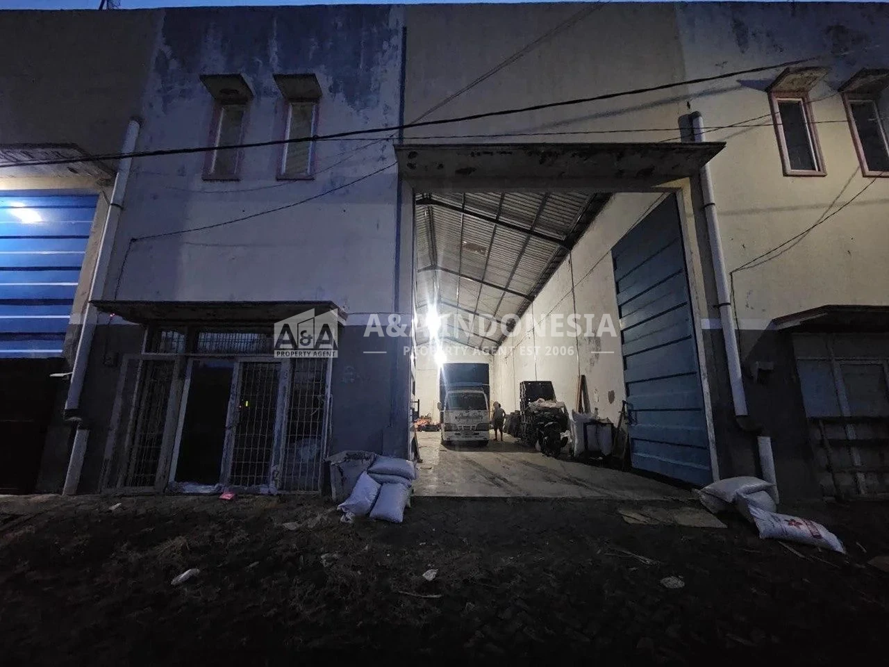 Jual Gudang Siap Pakai Lokasi Strategis di Pergudangan JJ Permata Jabon Tambak Sawah, Sidoarjo - Thumbnail 3