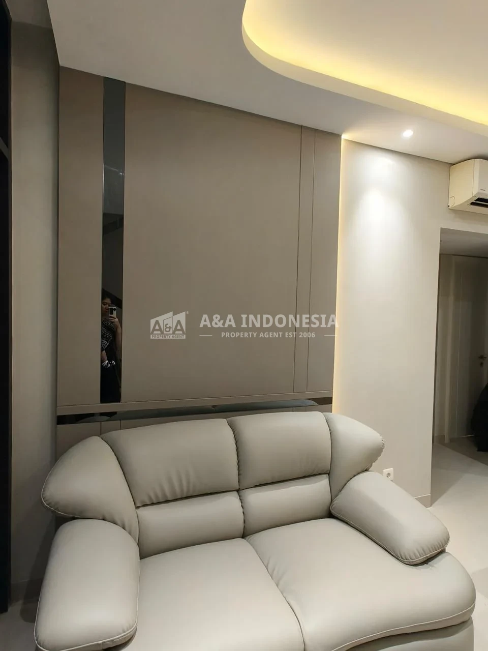 Dijual atau Disewakan Apartemen Eksklusif di Ciputra World Tower The Vertu Surabaya Barat - Thumbnail 4