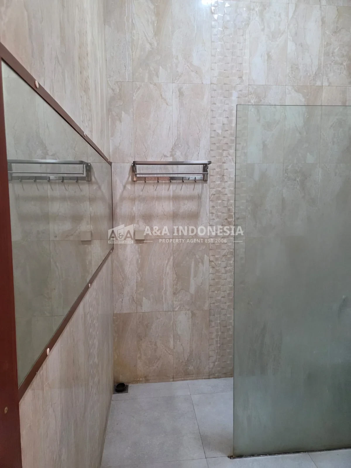 Jual/Sewa Rumah Usaha Lokasi Strategis di Lontar Lidah Kulon Surabaya Barat - Thumbnail 5