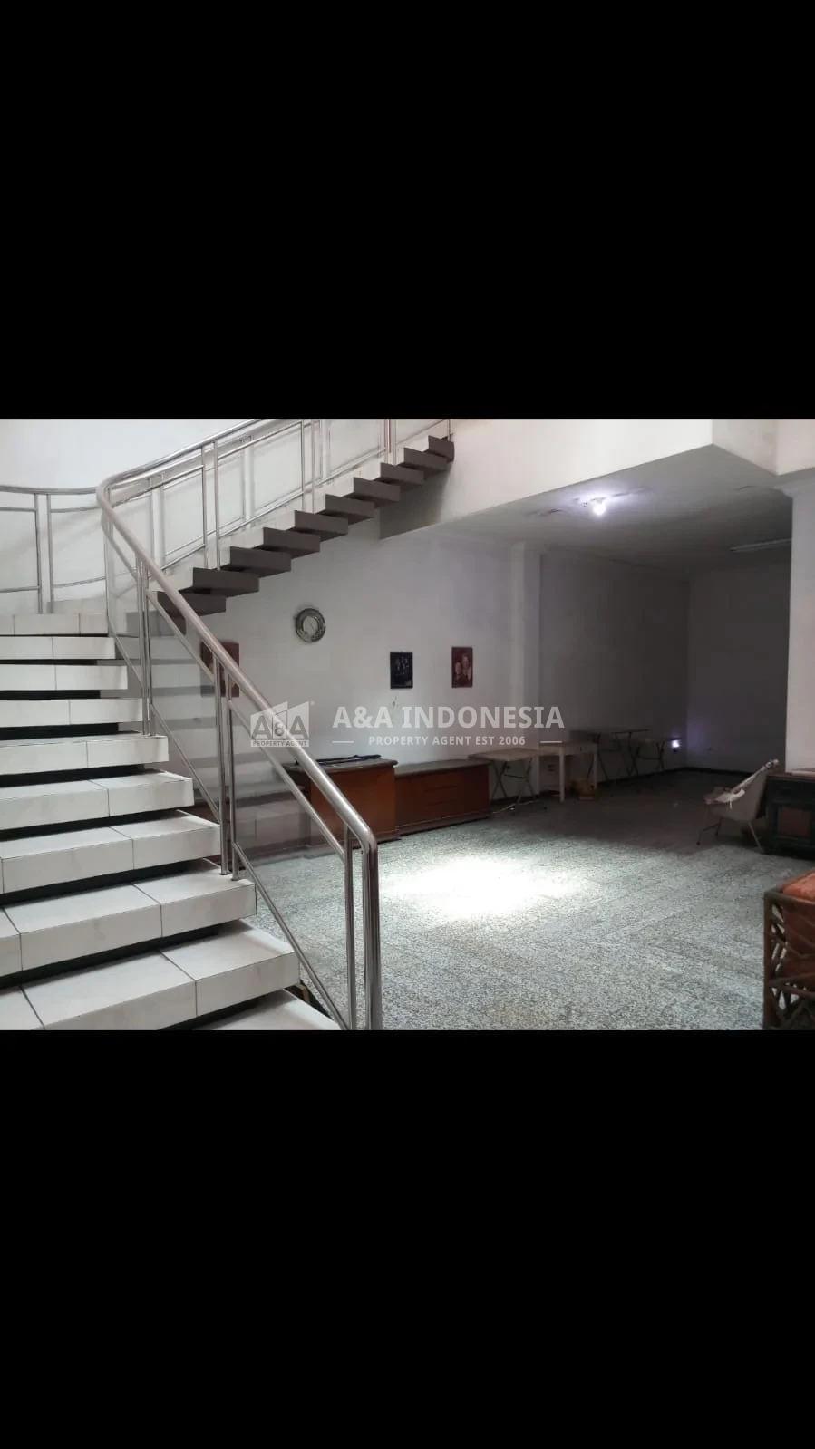 Dijual Rumah Usaha Strategis di Jalan Kedungsari, Surabaya Pusat - Thumbnail 6