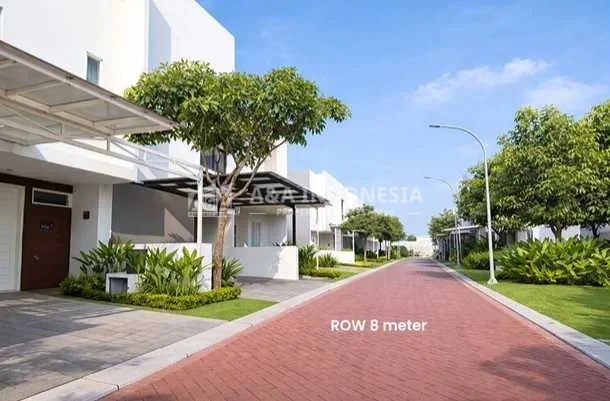 Dijual Rumah Mewah Modern di Dian Istana Cluster Oasia Surabaya Barat - Thumbnail 4