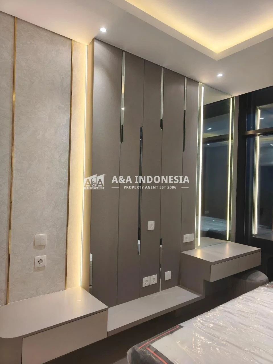 Dijual/Disewakan Apartemen Mewah Tower The Vertu Ciputra World Surabaya Barat - Thumbnail 2
