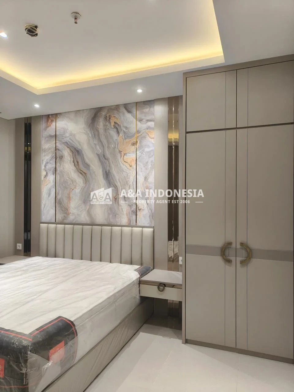 Dijual/Disewakan Apartemen Mewah Tower The Vertu Ciputra World Surabaya Barat - Thumbnail 3