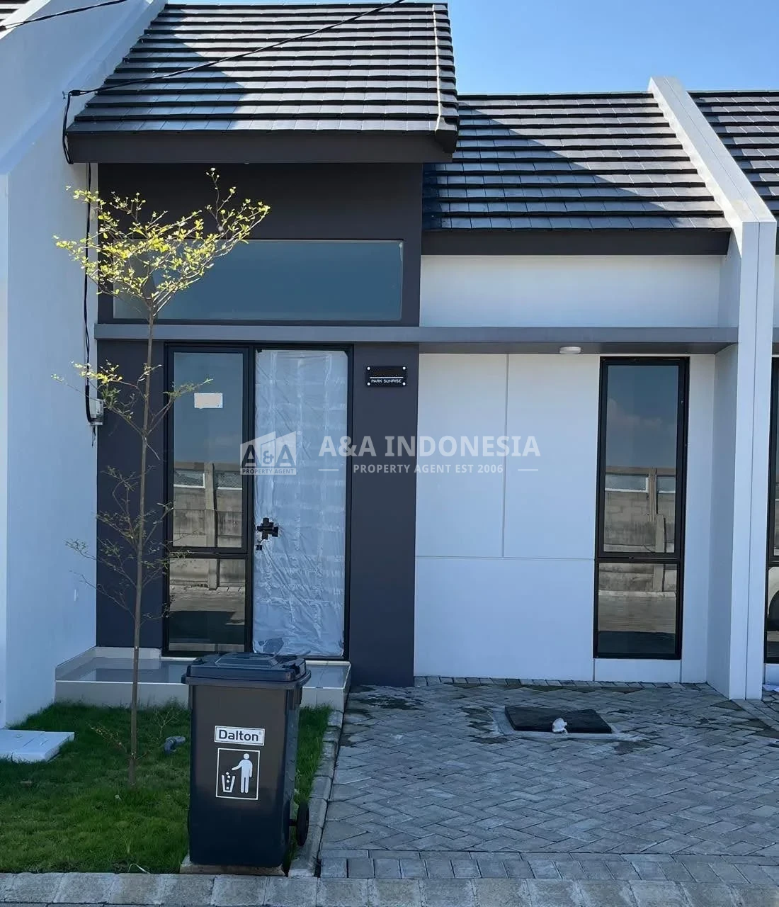 Dijual Rugi Rumah Baru Gress Siap Huni di Perumahan Park Sunrise, Wonorejo Surabaya Timur