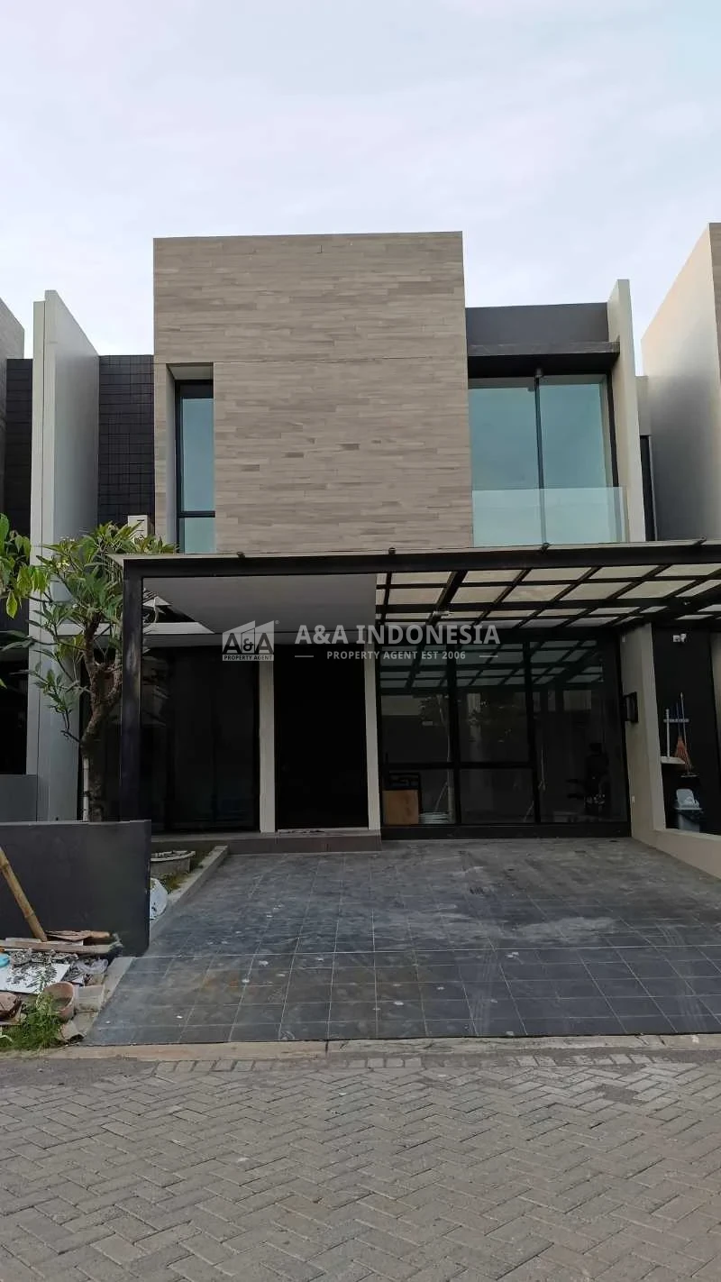 Dijual Rumah Baru Siap Huni di Pelican Hill Citraland, Surabaya Barat - Image 1