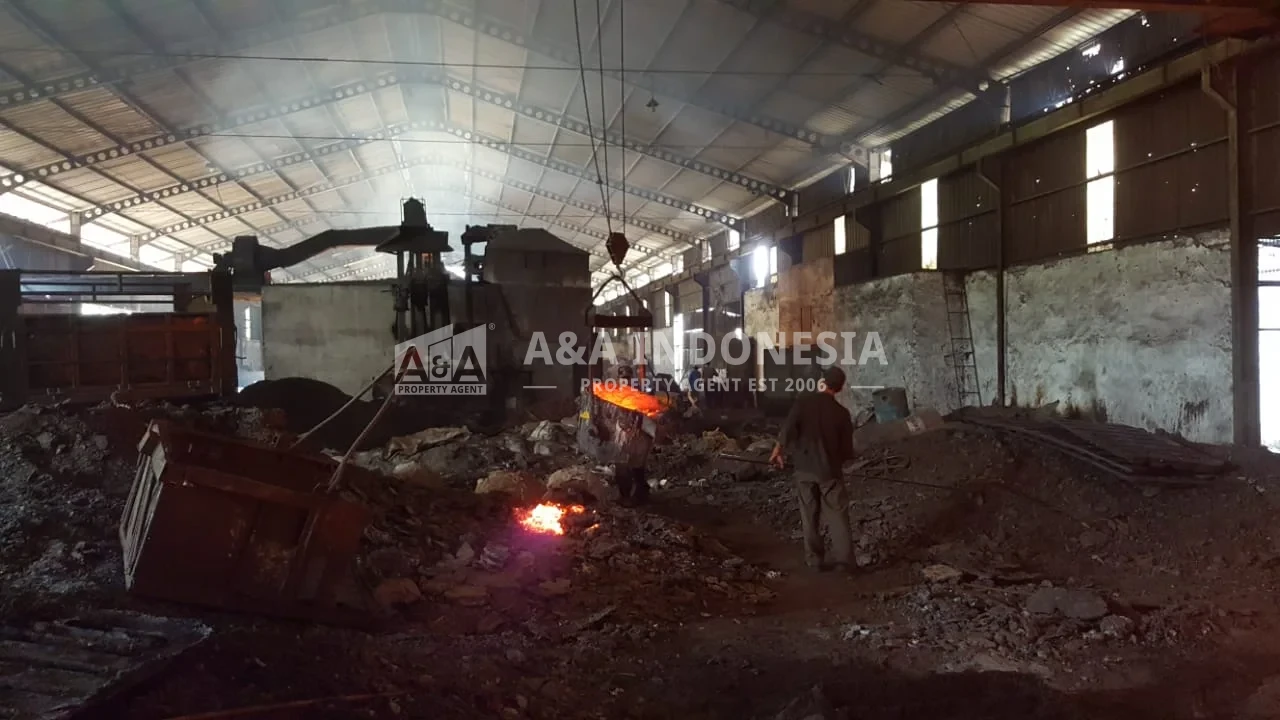 Jual Pabrik Pengecoran Besi (Turnkey Business) Jalan Raya Bakalan Lokasi Strategis Pasuruan Jawa Timur - Image 1