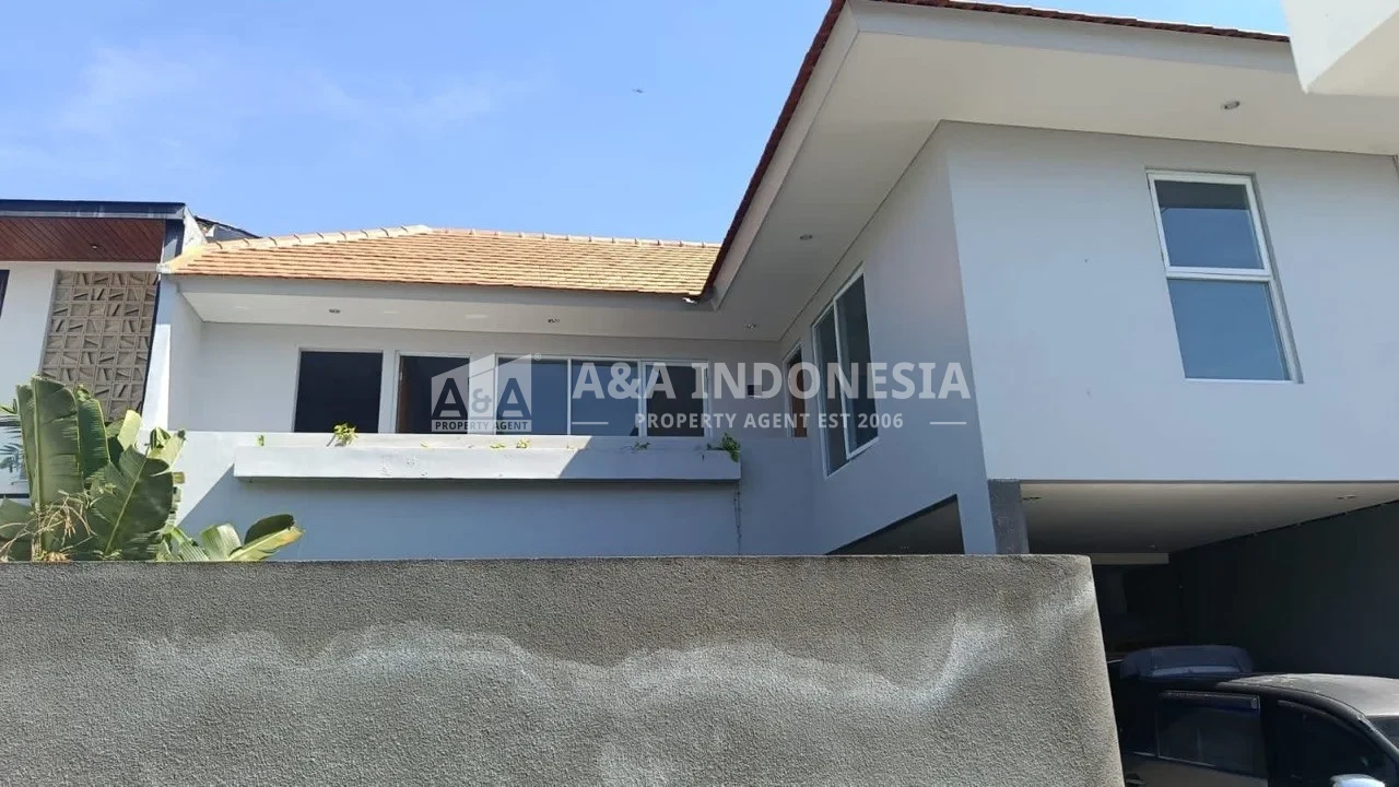 Dijual Villa ke-2 Dari 2 Unit Villa Baru Yang Dapat Dibeli Secara Terpisah di Tumbak Bayuh, Pererenan, Canggu, Bali - Image 1