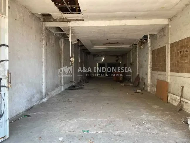 Disewakan Rumah Usaha Di Kawasan Babatan Wiyung, Surabaya - Thumbnail 2